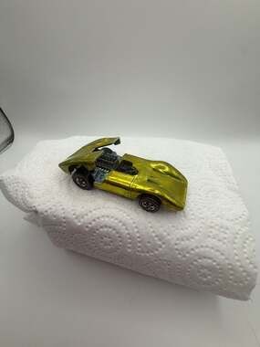 Vintage 1969 Hot Wheels Redline Ferrari 312P Lime Gold Diecast Car